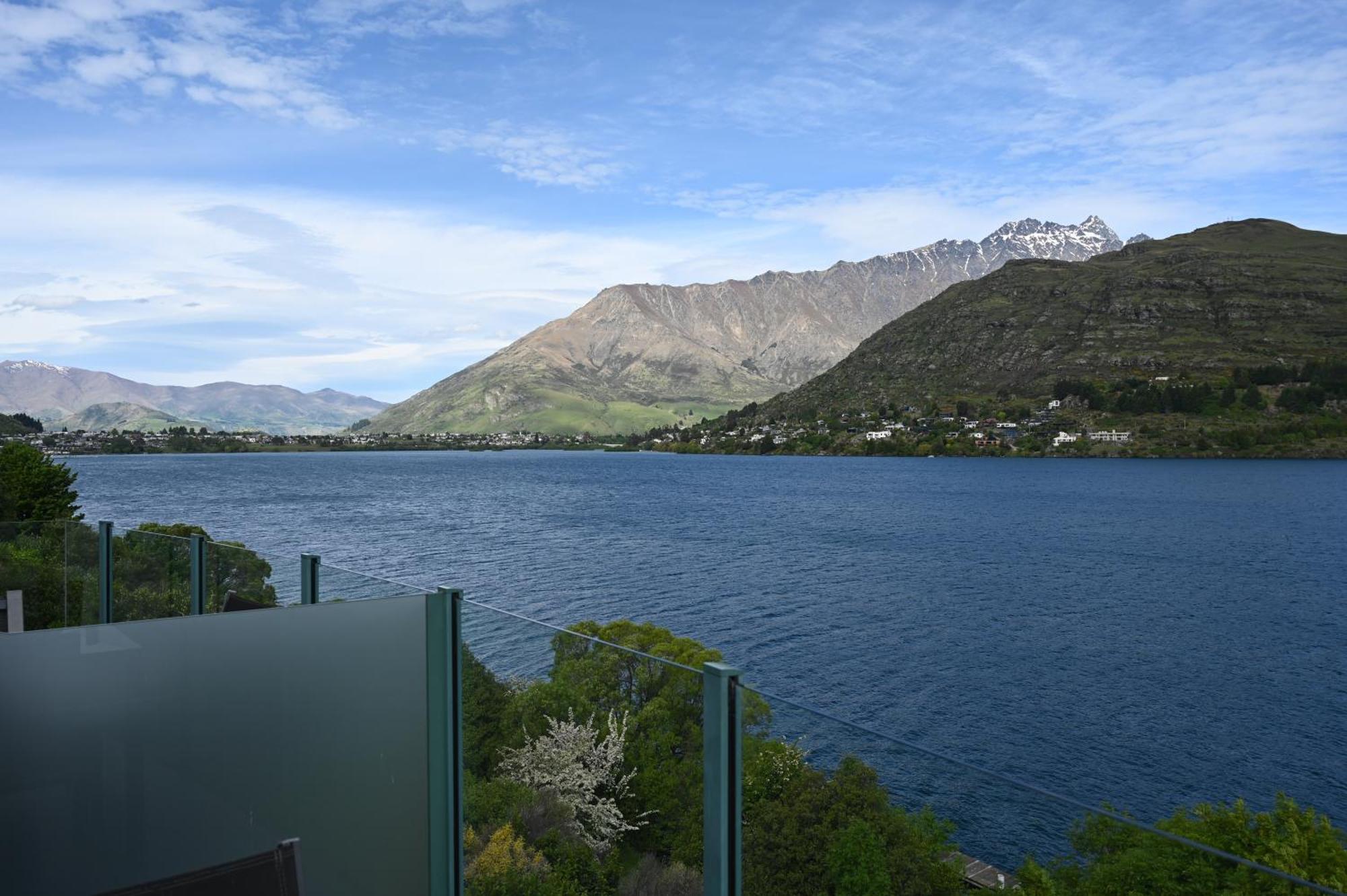 Frankton House - Queenstown Holiday Home Exterior photo